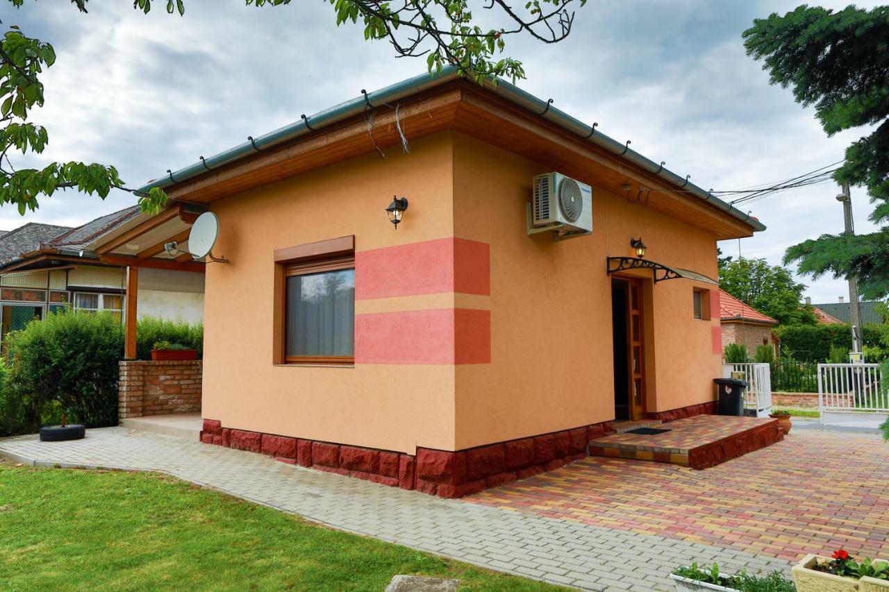 Balaton Apartman Balatonmáriafürdő Exterior foto